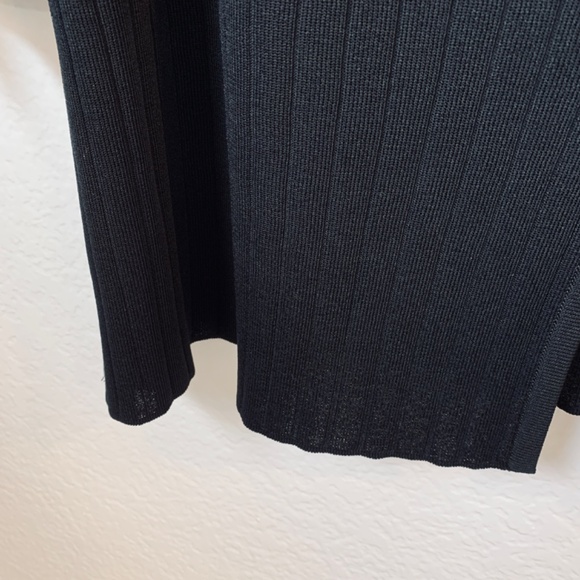 Exclusively Misook Woman Black Tunic Top 1X Classic Dressy Old Money Modest Work - Picture 7 of 14